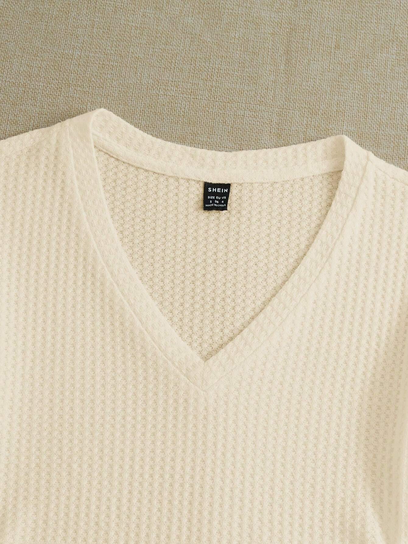 SHEIN EZwear Camiseta De Mujer De Punto Con Cuello En V