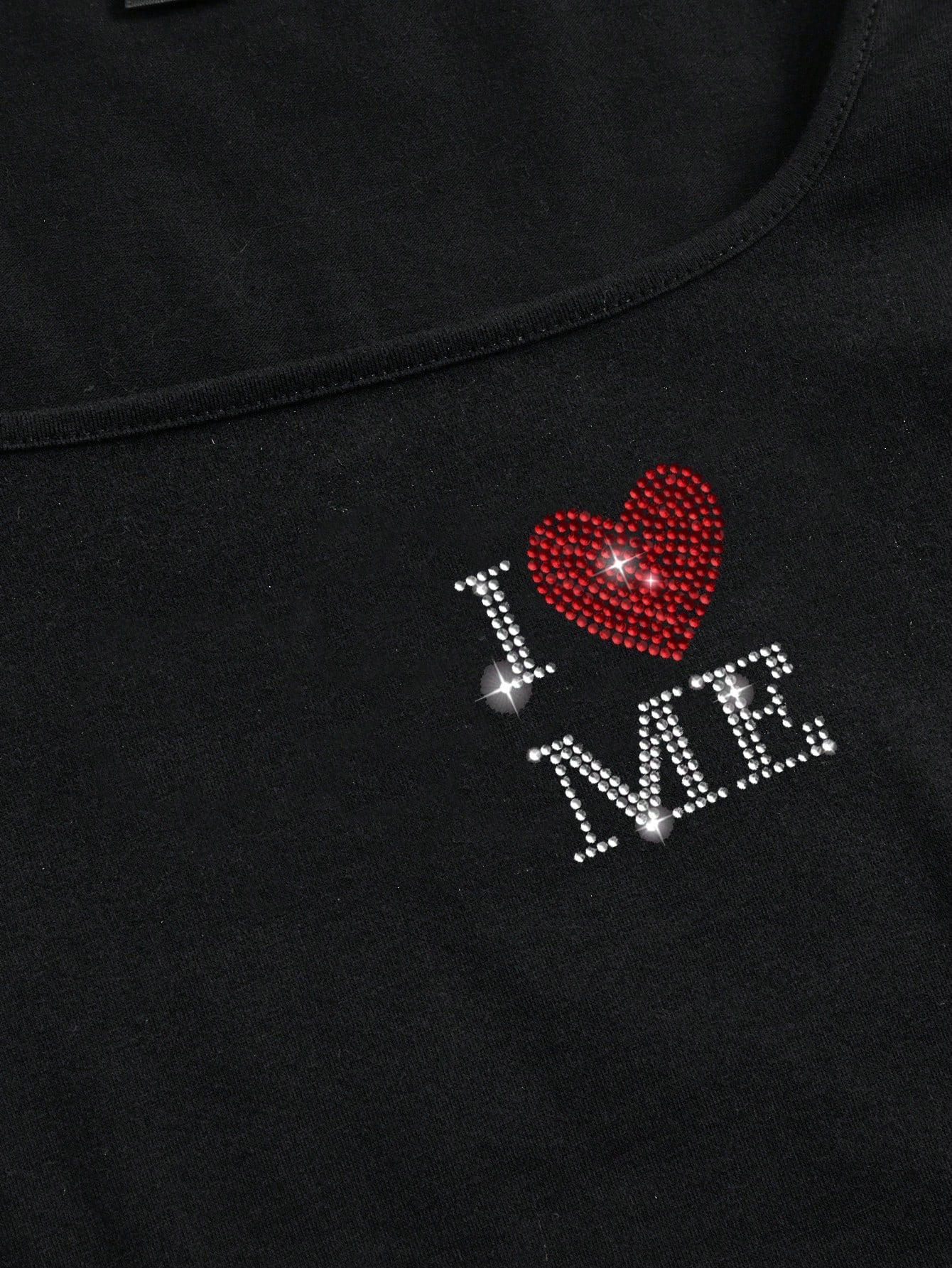 SHEIN EZwear Camiseta crop con diamante de imitación con slogan & con patrón de corazón