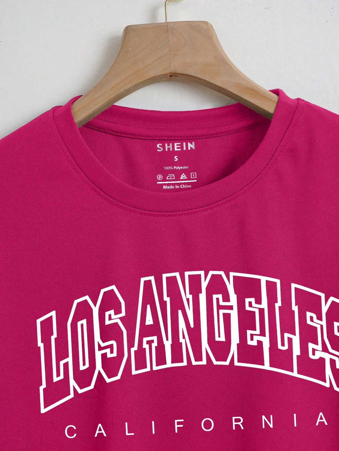 SHEIN EZwear Camiseta crop con estampado de letra