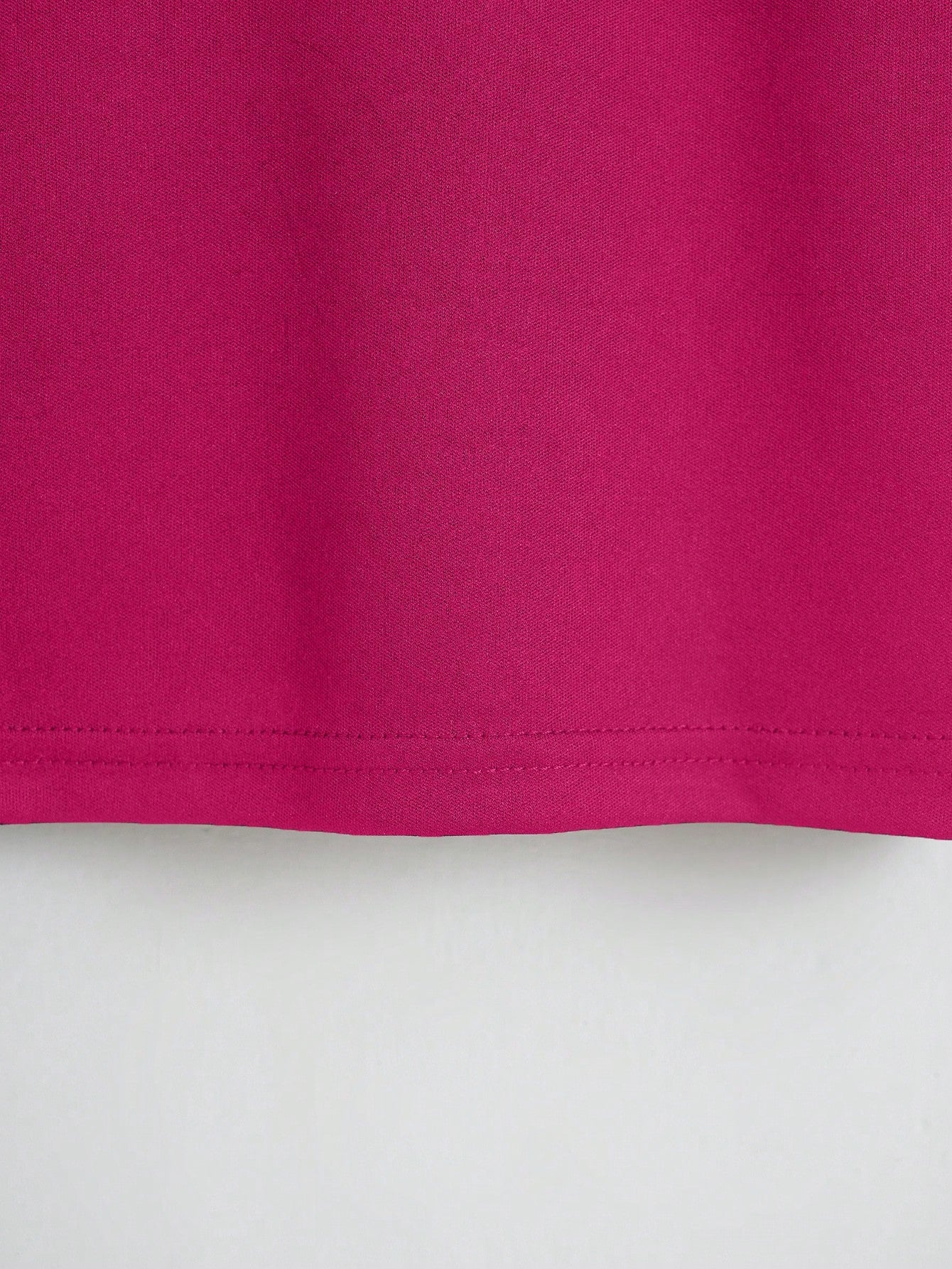 SHEIN EZwear Camiseta crop con estampado de letra