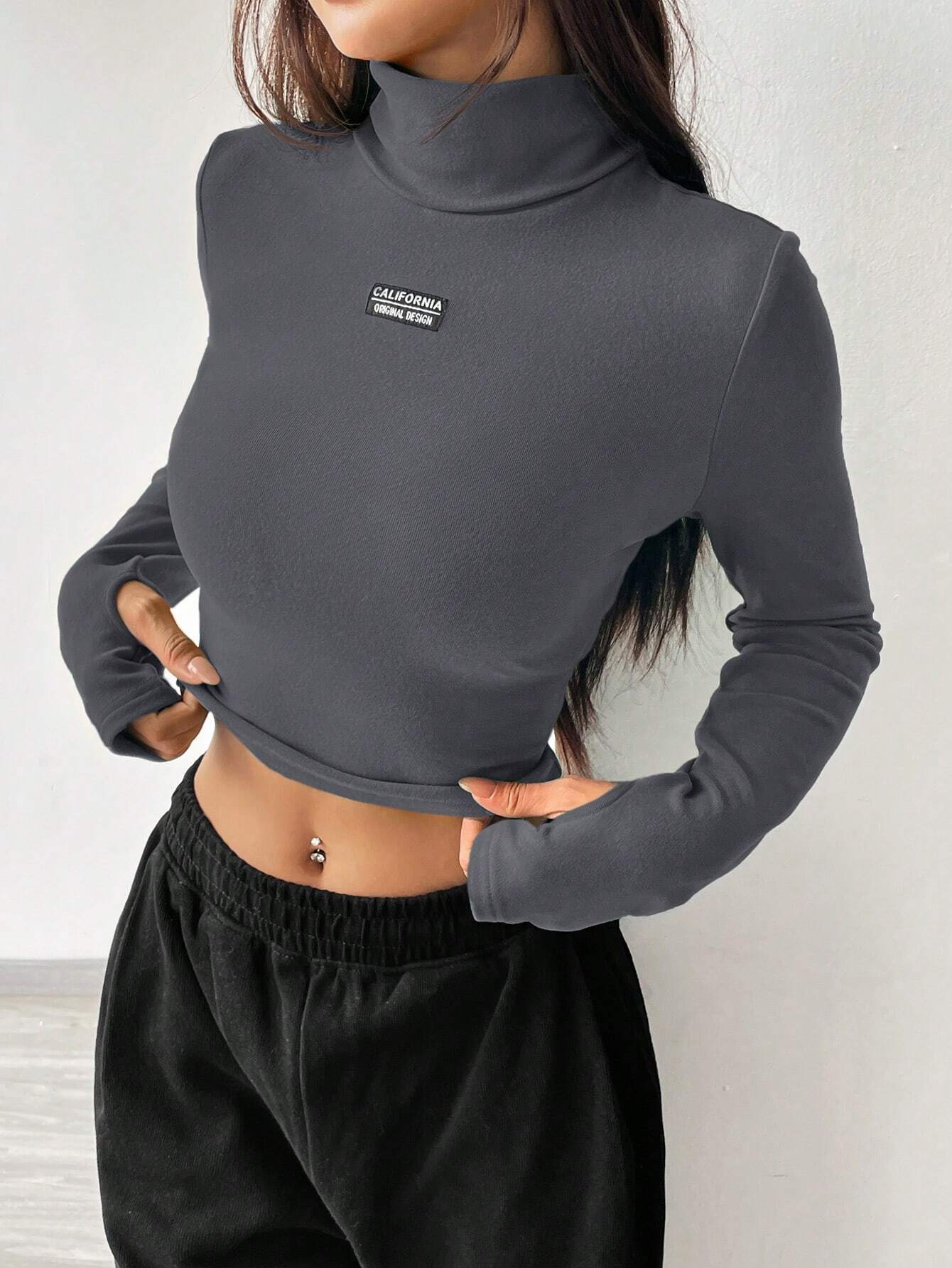 SHEIN EZwear Camiseta entallada de punto gris para mujeres
