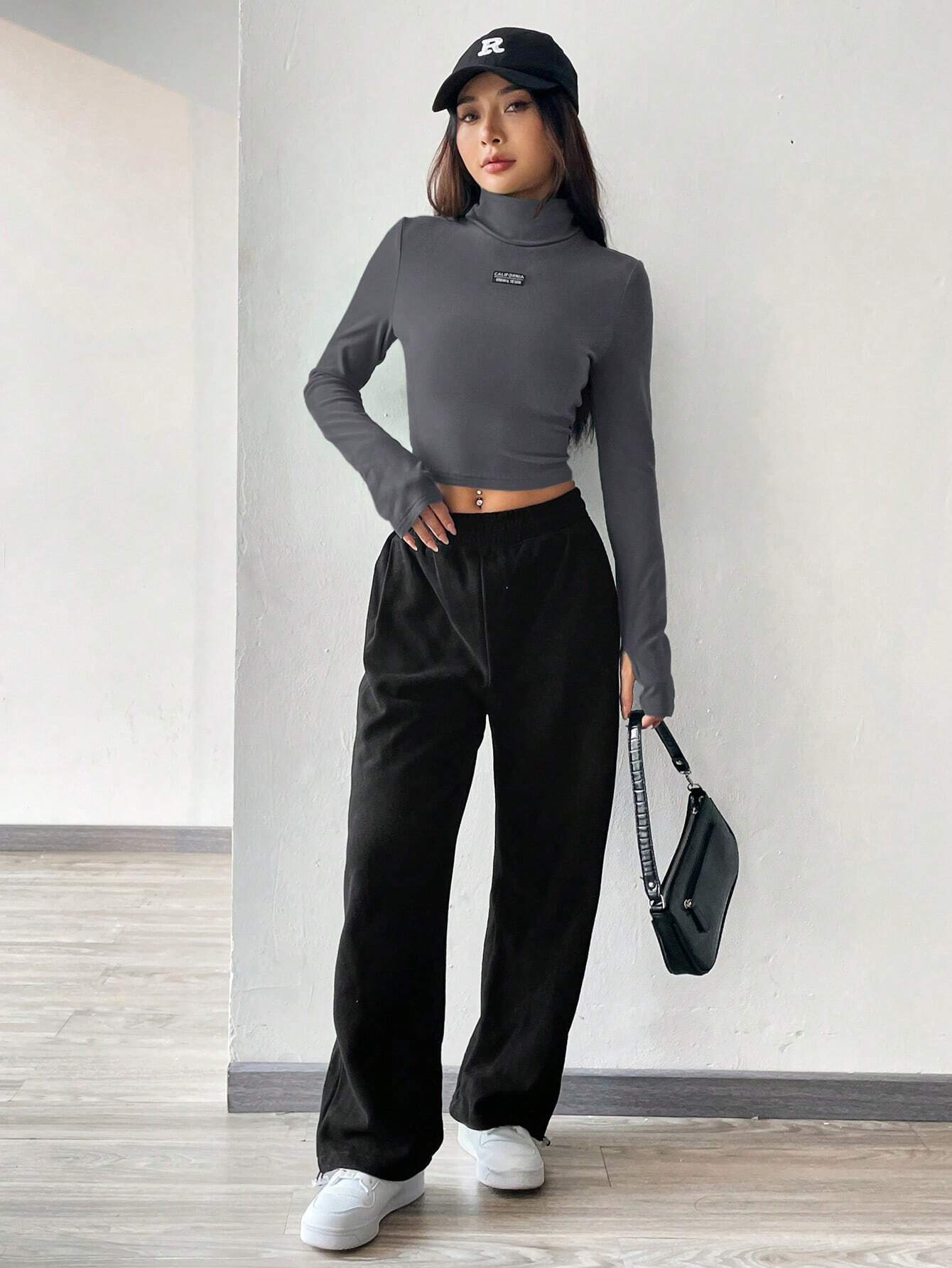 SHEIN EZwear Camiseta entallada de punto gris para mujeres
