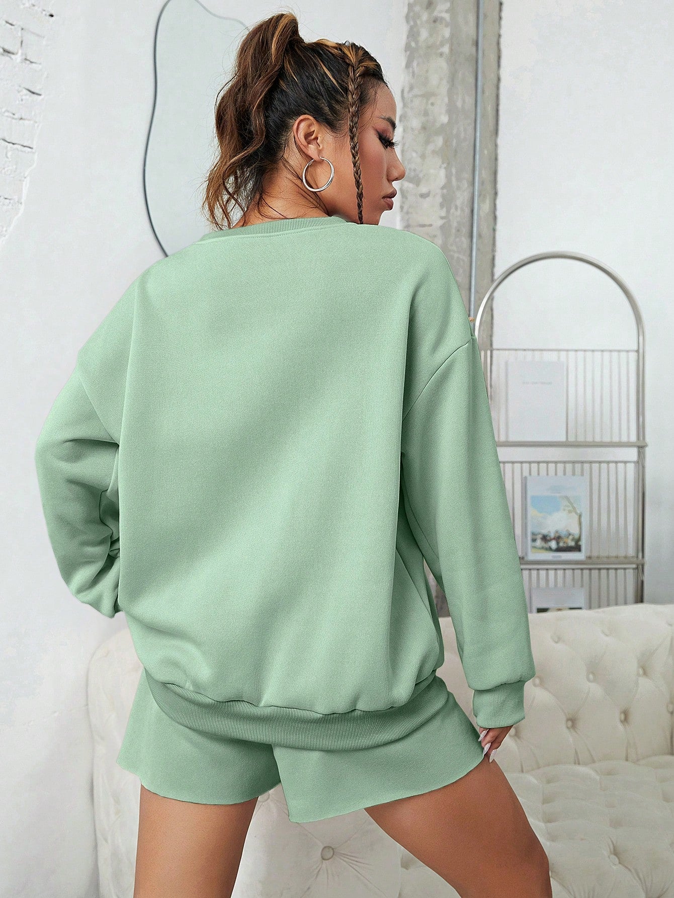 SHEIN EZwear con estampado de letra de hombros caídos Sudadera & Shorts deportivos
