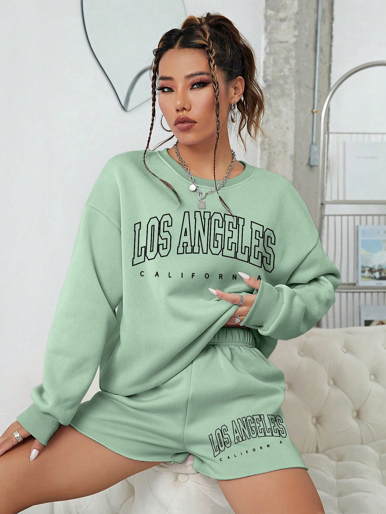 SHEIN EZwear con estampado de letra de hombros caídos Sudadera & Shorts deportivos