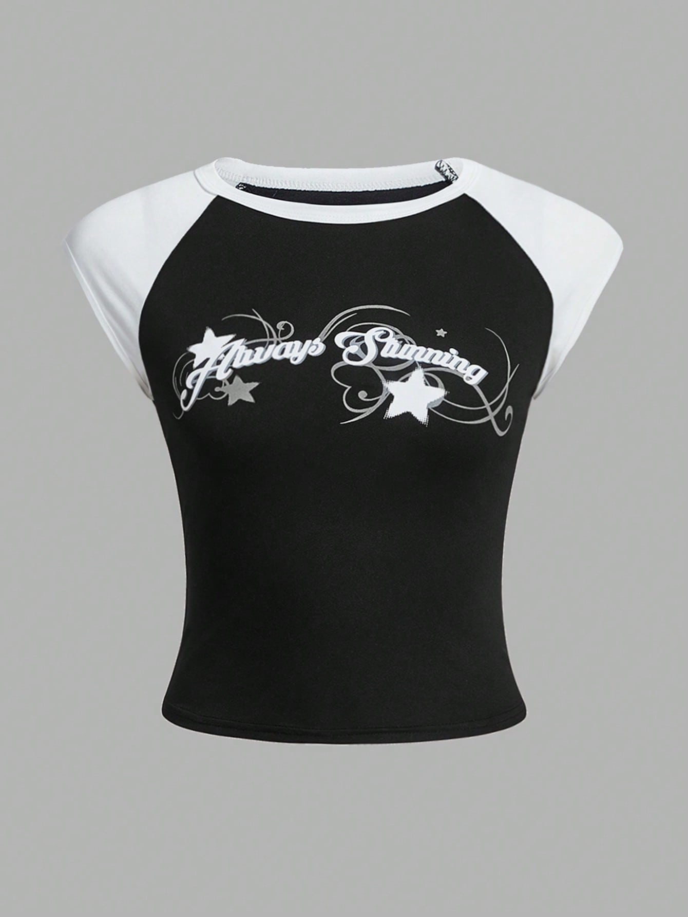 SHEIN ICON Camiseta con estampado de letra de color combinado de manga raglán
