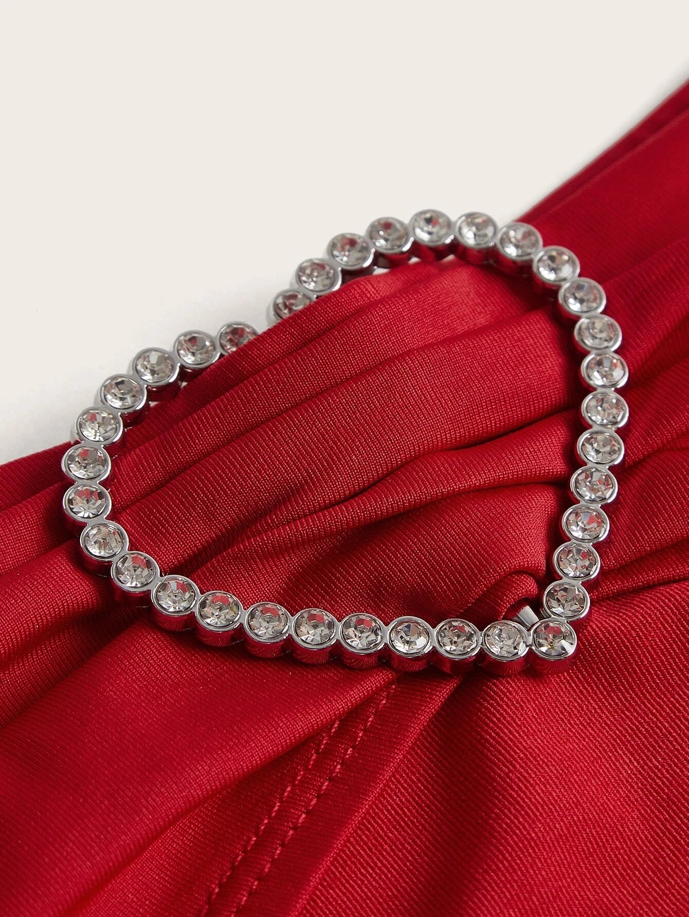 SHEIN ICON Top bandeau con diamante de imitación corazón recortado
