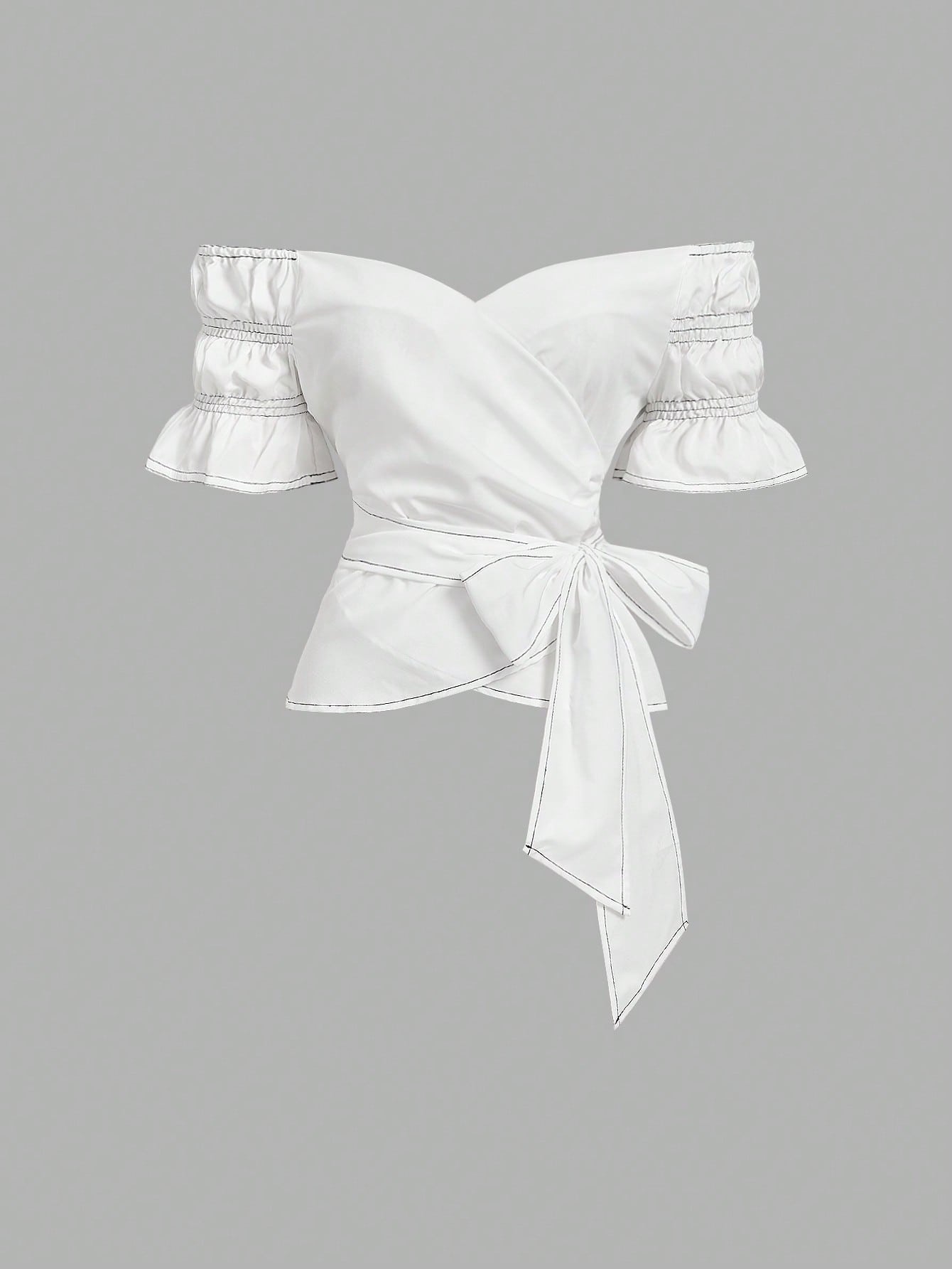 SHEIN MOD Camisa blanca de un hombro con lazo al frente, camisa sexy, ropa de vacaciones, camisa de verano, ropa para el Día de San Valentín, ropa de campo, ropa de playa