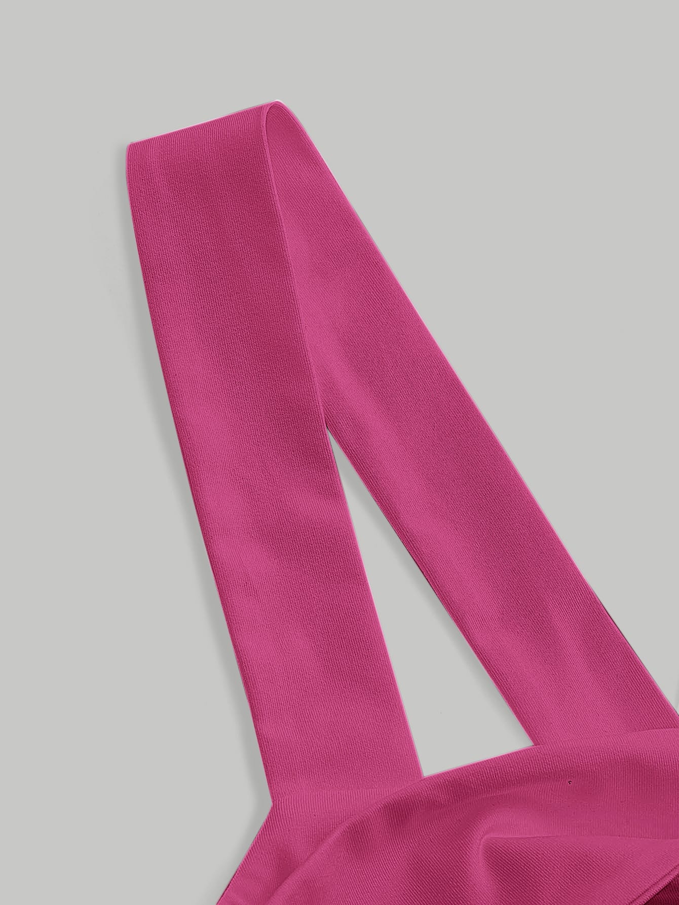 SHEIN MOD Top girante delantero ancho con tira