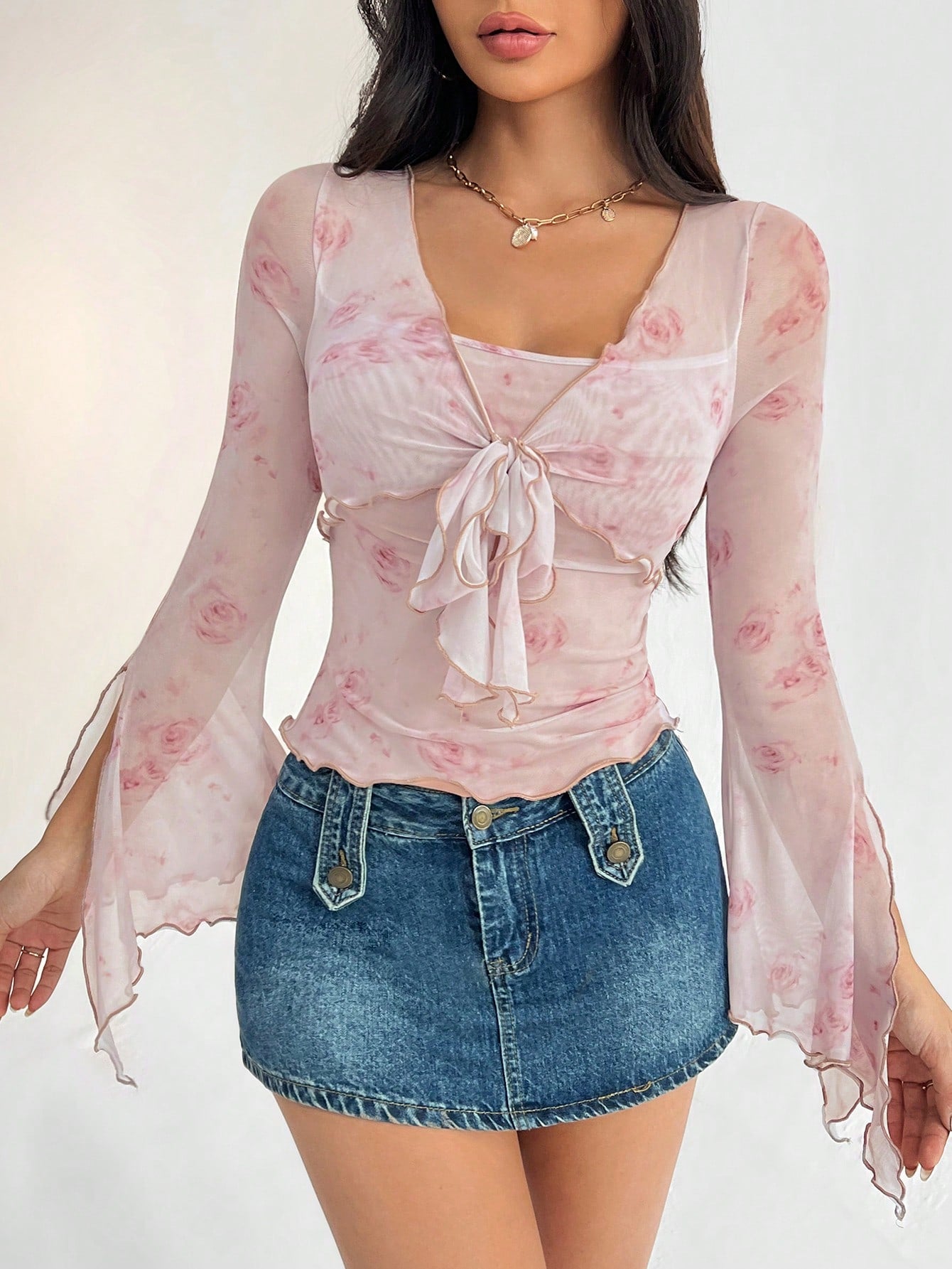 SHEIN PETITE Camiseta de manga acampanada con estampado floral y lazo delantero, transparente, para mujeres