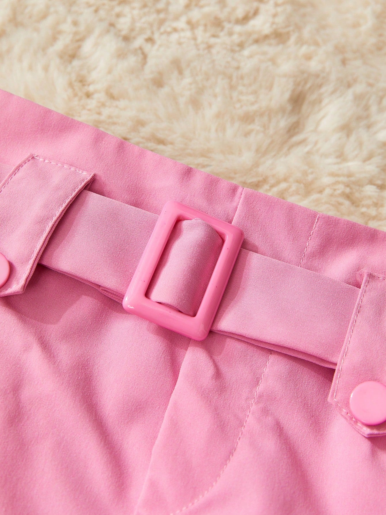 SHEIN Pantalones cortos casuales para niña con cinturón para uso diario, verano