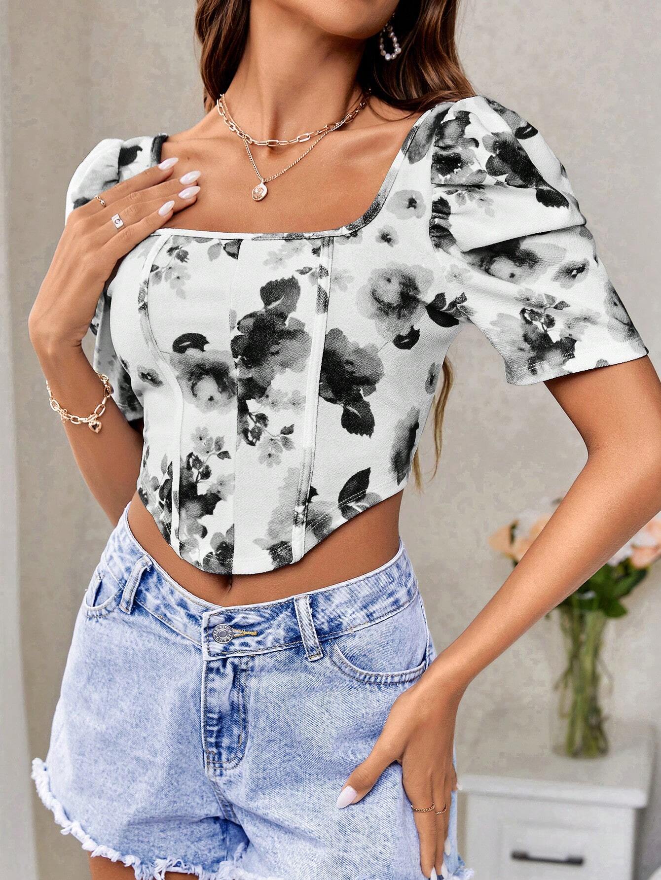 SHEIN Privé Camiseta corta de manga abullonada con cuello cuadrado para mujer con dobladillo asimétrico