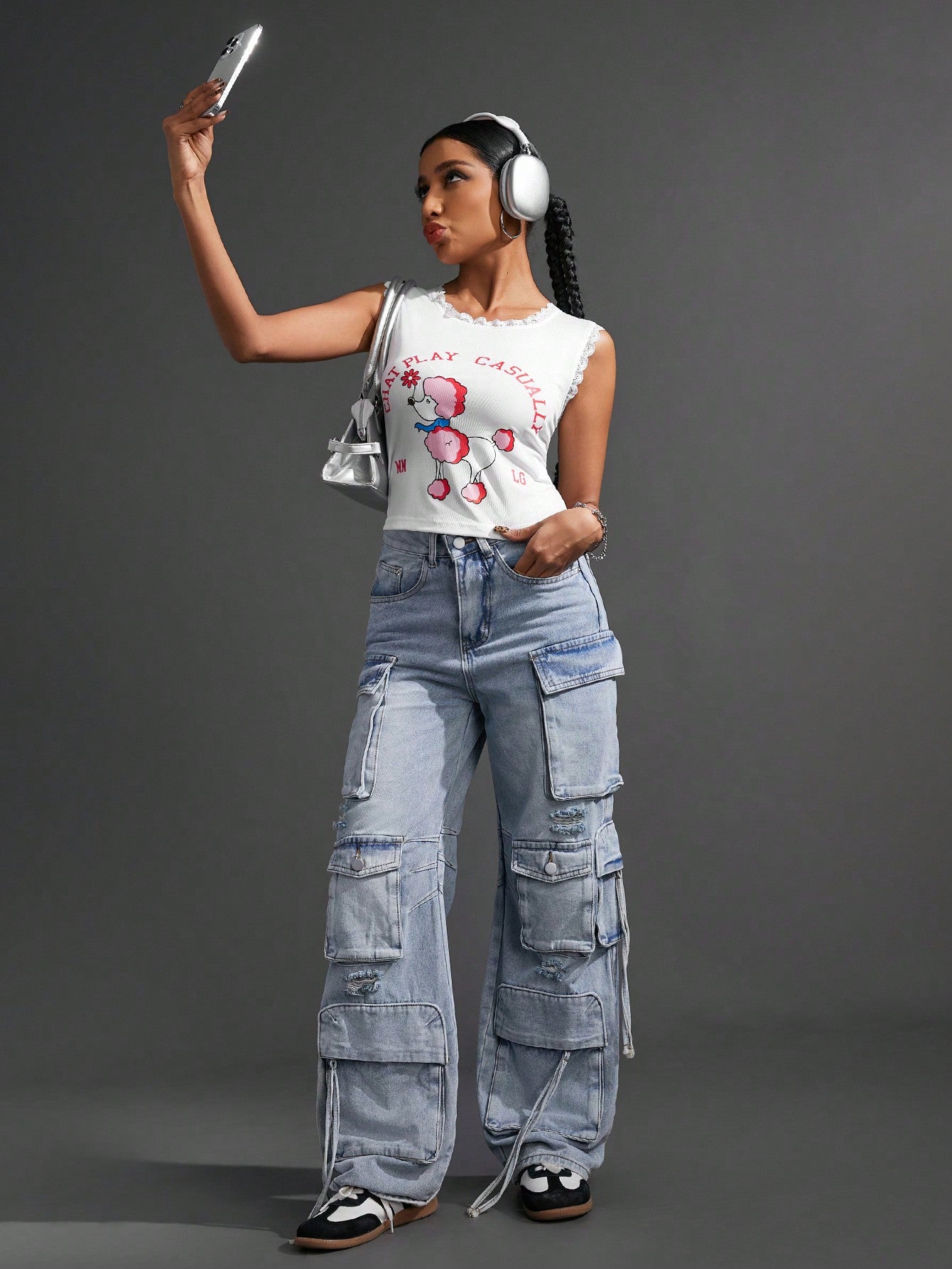 SHEIN Sport Gameset Camiseta sin mangas deportiva simple con impresiones para uso diario de mujeres