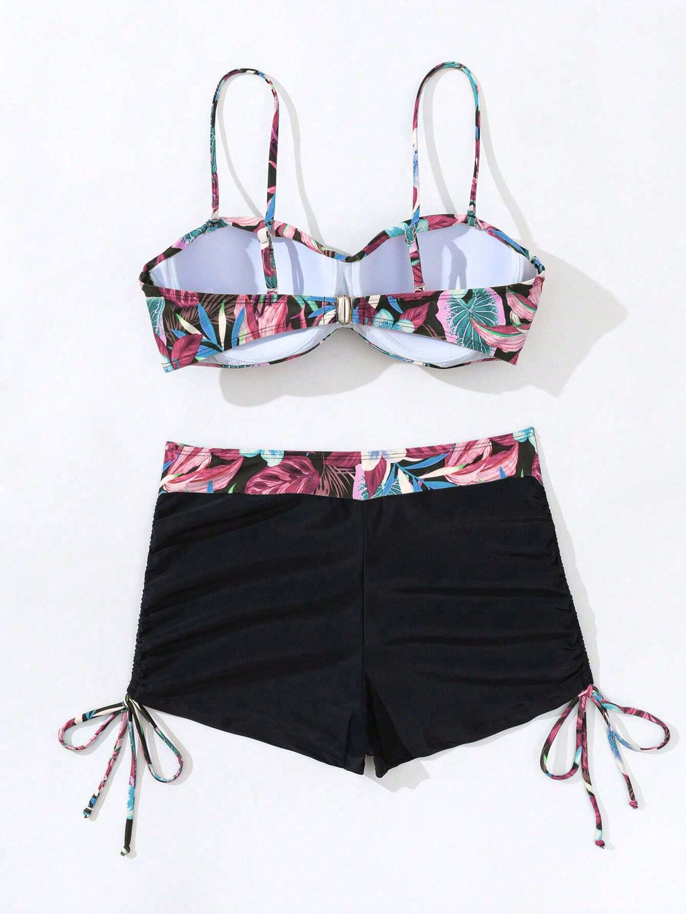 SHEIN Swim Conjunto de bikini con volantes y estampado de plantas tropicales para mujeres de playa de verano con soporte acolchado y con aros y estampado floral aleatorio para vacaciones