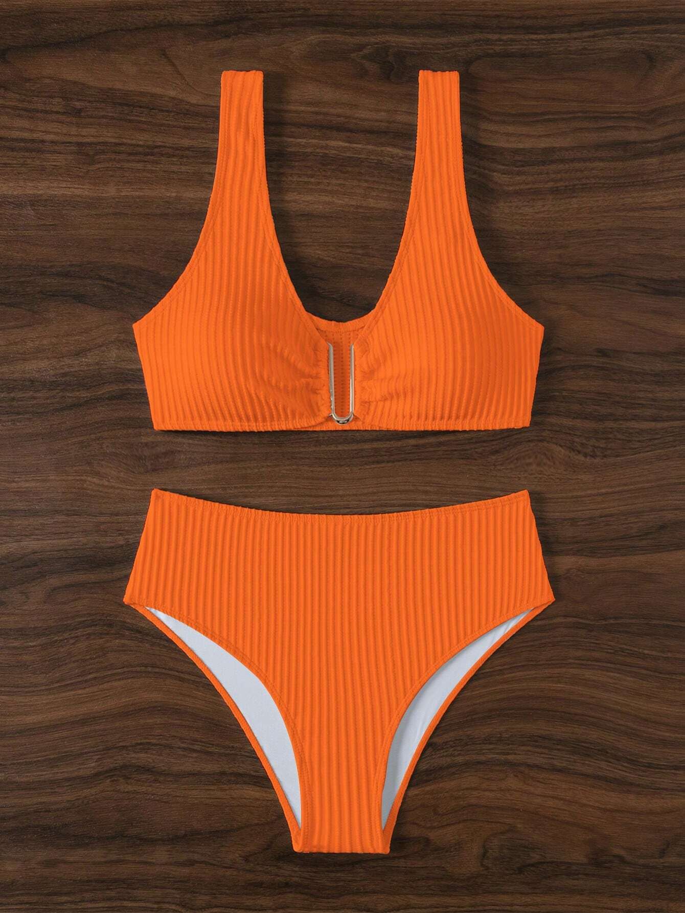 SHEIN Swim Conjunto de bikini naranja para mujer con detalles fruncidos, traje de baño de dos piezas para playa de verano