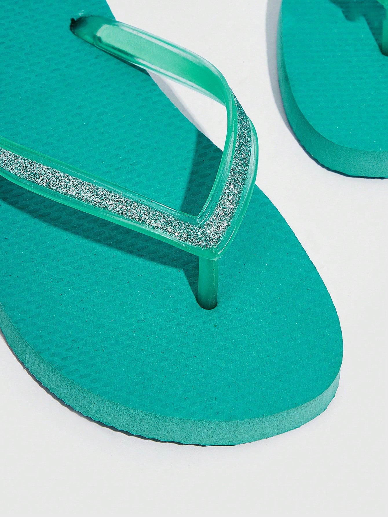 Sandalias de mujer con detalle de brillo en la parte del dedo gordo, chanclas de PVC de moda verde para zapatos de vacaciones de verano, rebajas de verano, Halloween, Navidad, otoño