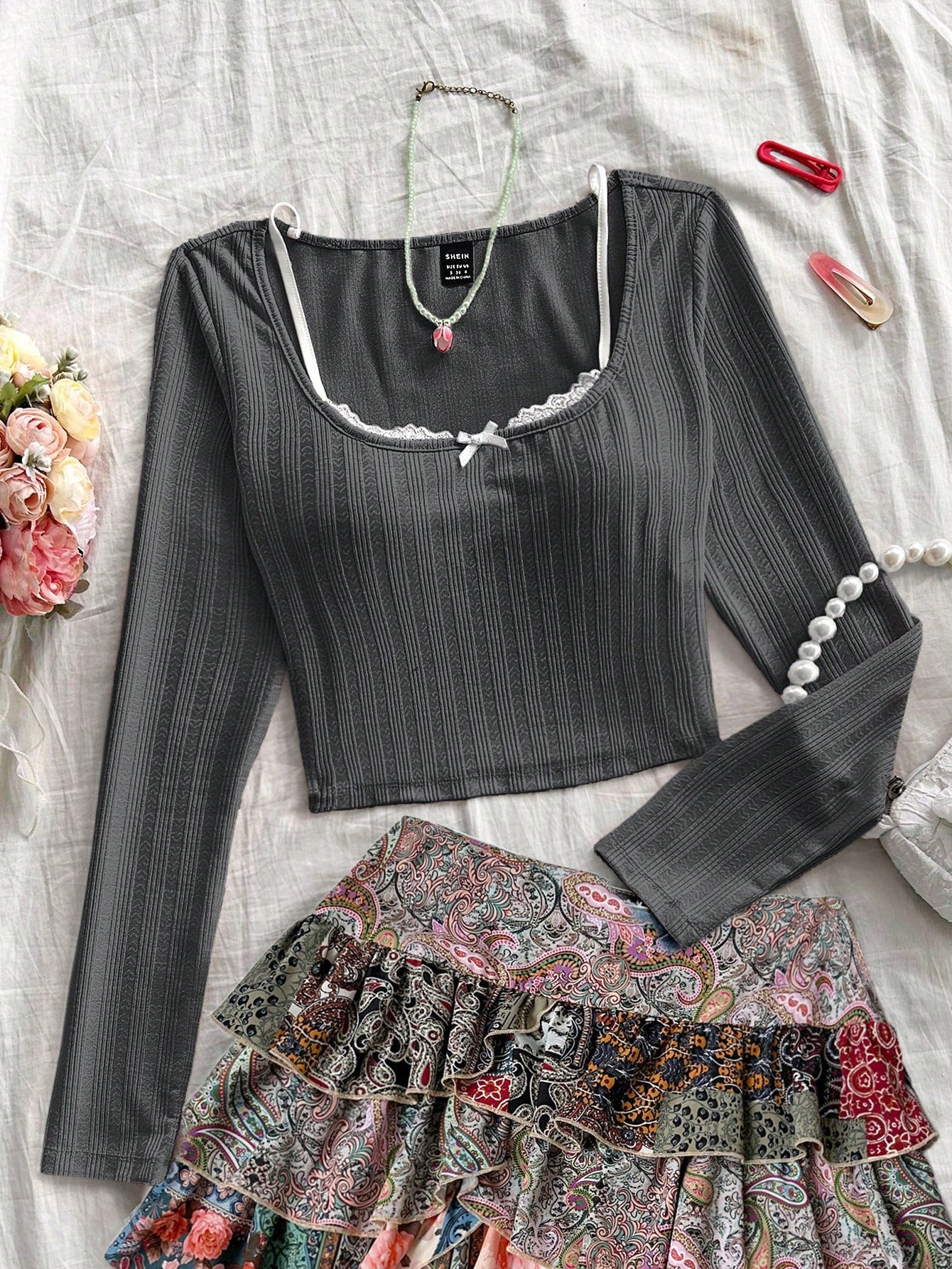 Soleia Camiseta de punto texturizada en rosa con cuello redondo, manga larga y ribete de encaje, 2 en 1 para vacaciones, para mujeres