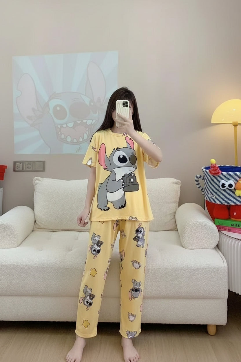 Set Pijama Sunshine Cute Stitch – Polo + Pantalón + Short