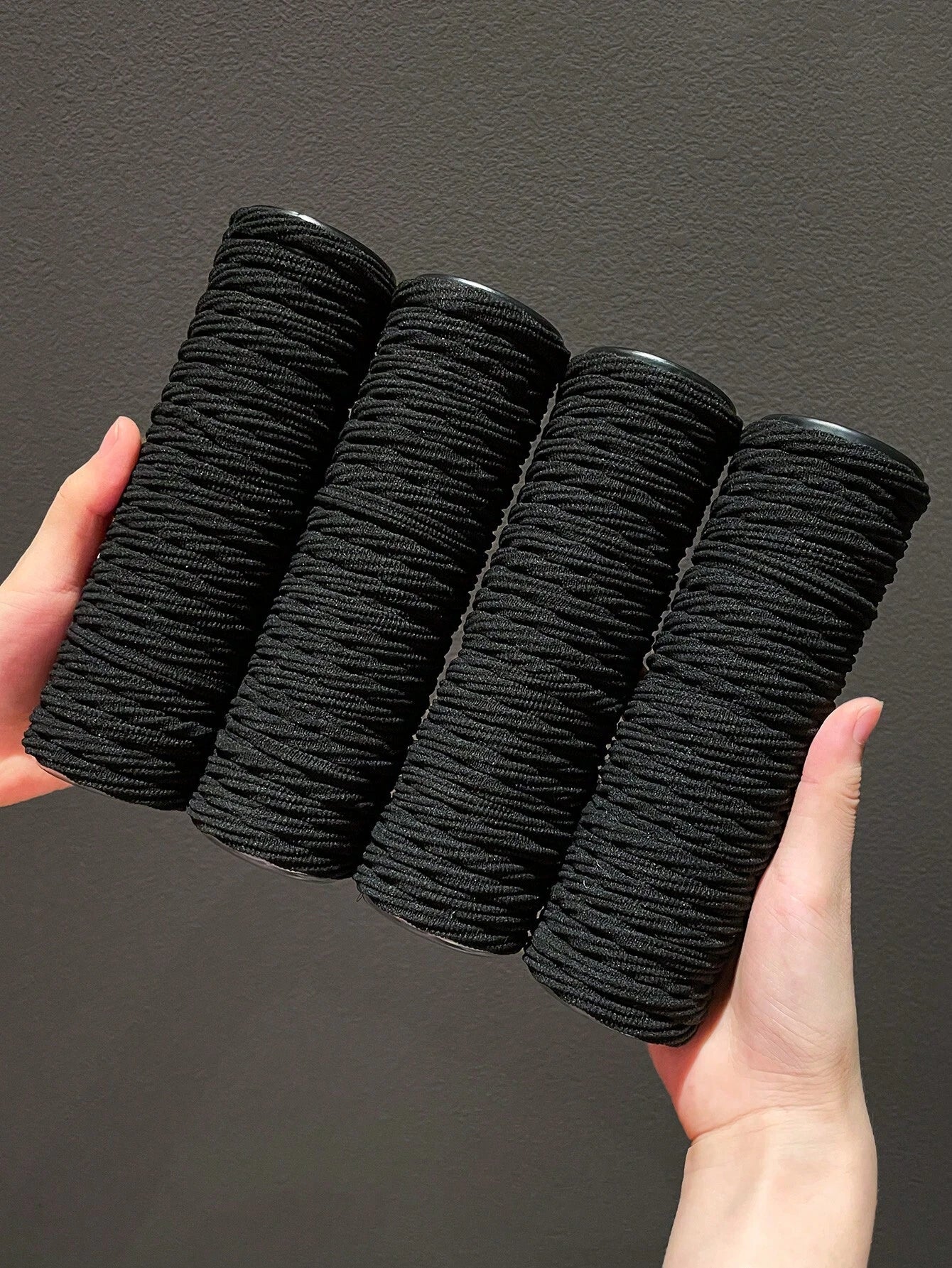 100 piezas Elásticos de cabello negros simples y de alta elasticidad, accesorios de cabello versátiles para mujeres