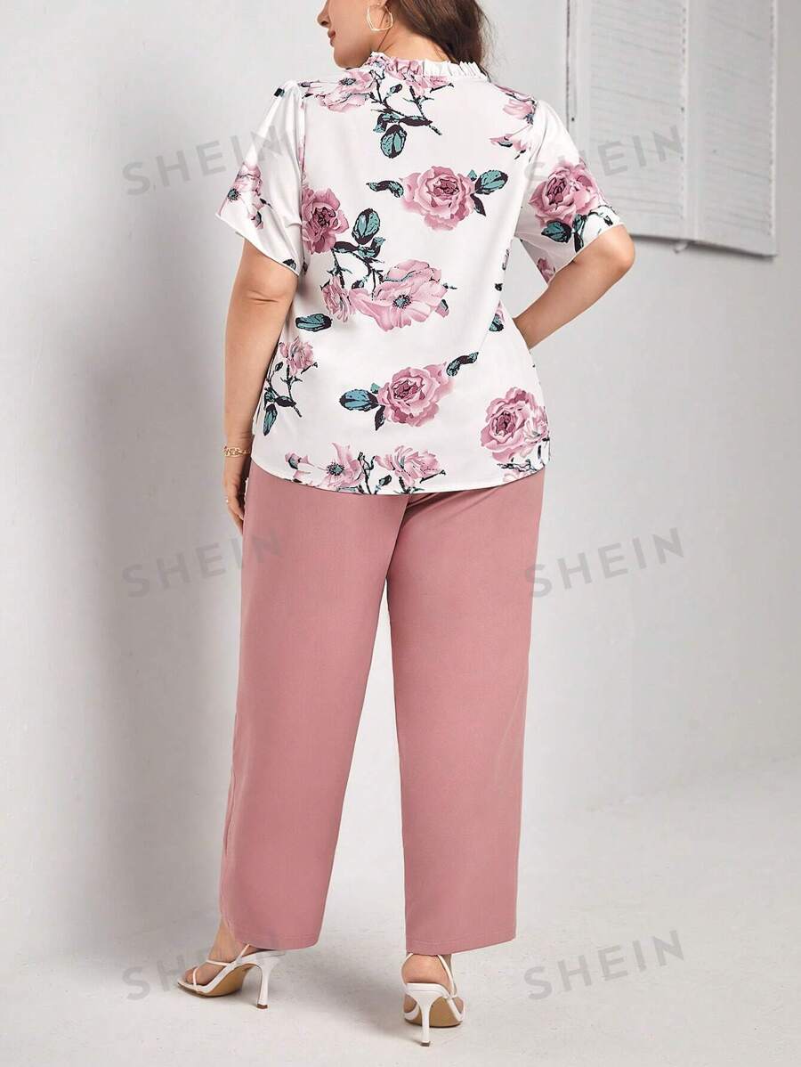 SHEIN Clasi con estampado floral de cuello con cordón Blusa & con cinturón Pantalones