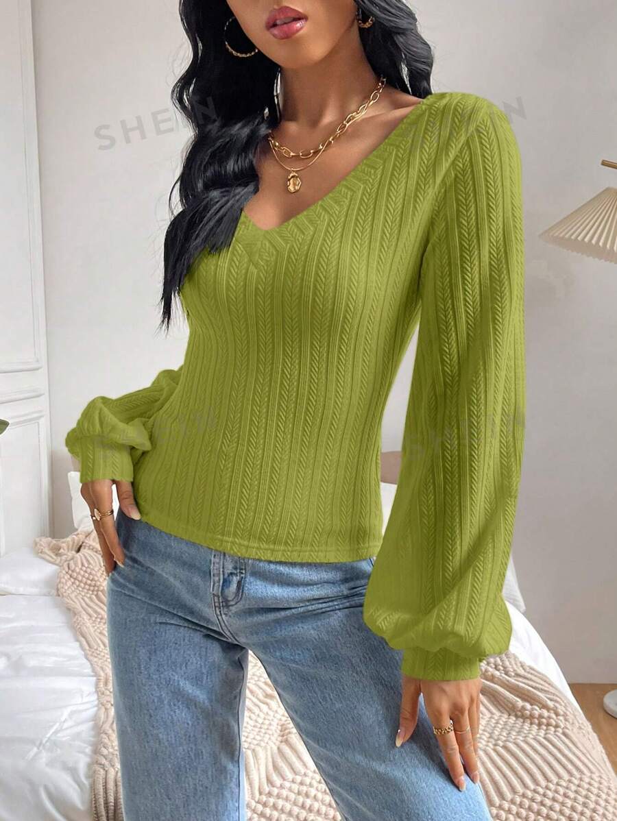 SHEIN Privé Camiseta unicolor de manga farol de cuello V tejido de canalé mujer