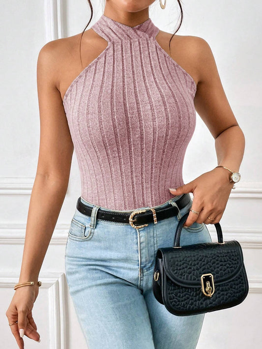 SHEIN Essnce Top De Punto De Color Sólido Con Cuello Halter Y Cierre Abierto En La Espalda Para Mujer