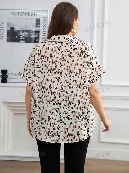SHEIN Clasi Camisa de manga corta de primavera verano de talla grande con estampado para uso diario y ocasiones casuales