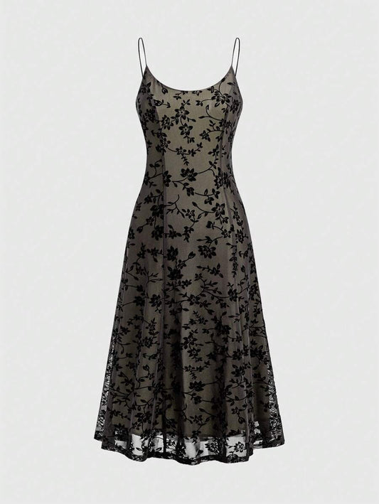 ROMWE Goth Vestido de estilo gótico victoriano con flores flocadas para mujer con tirantes de espagueti y cintura ajustada en línea A