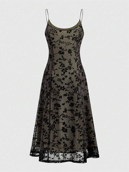 ROMWE Goth Vestido de estilo gótico victoriano con flores flocadas para mujer con tirantes de espagueti y cintura ajustada en línea A