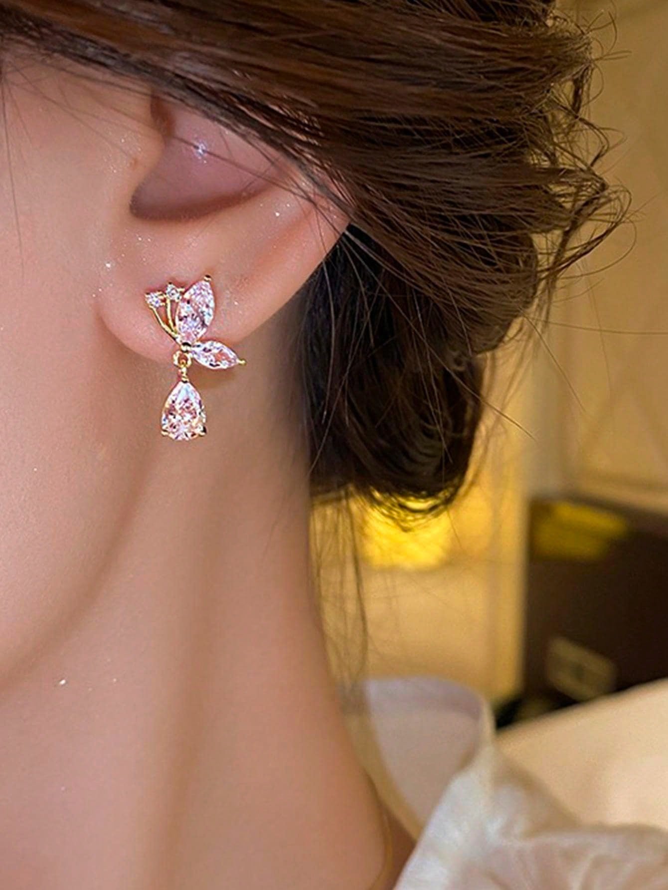 1 Par De Pendientes De Moda Personalizados Rosa Con Lágrima Y Mariposa Colgante Para Mujeres