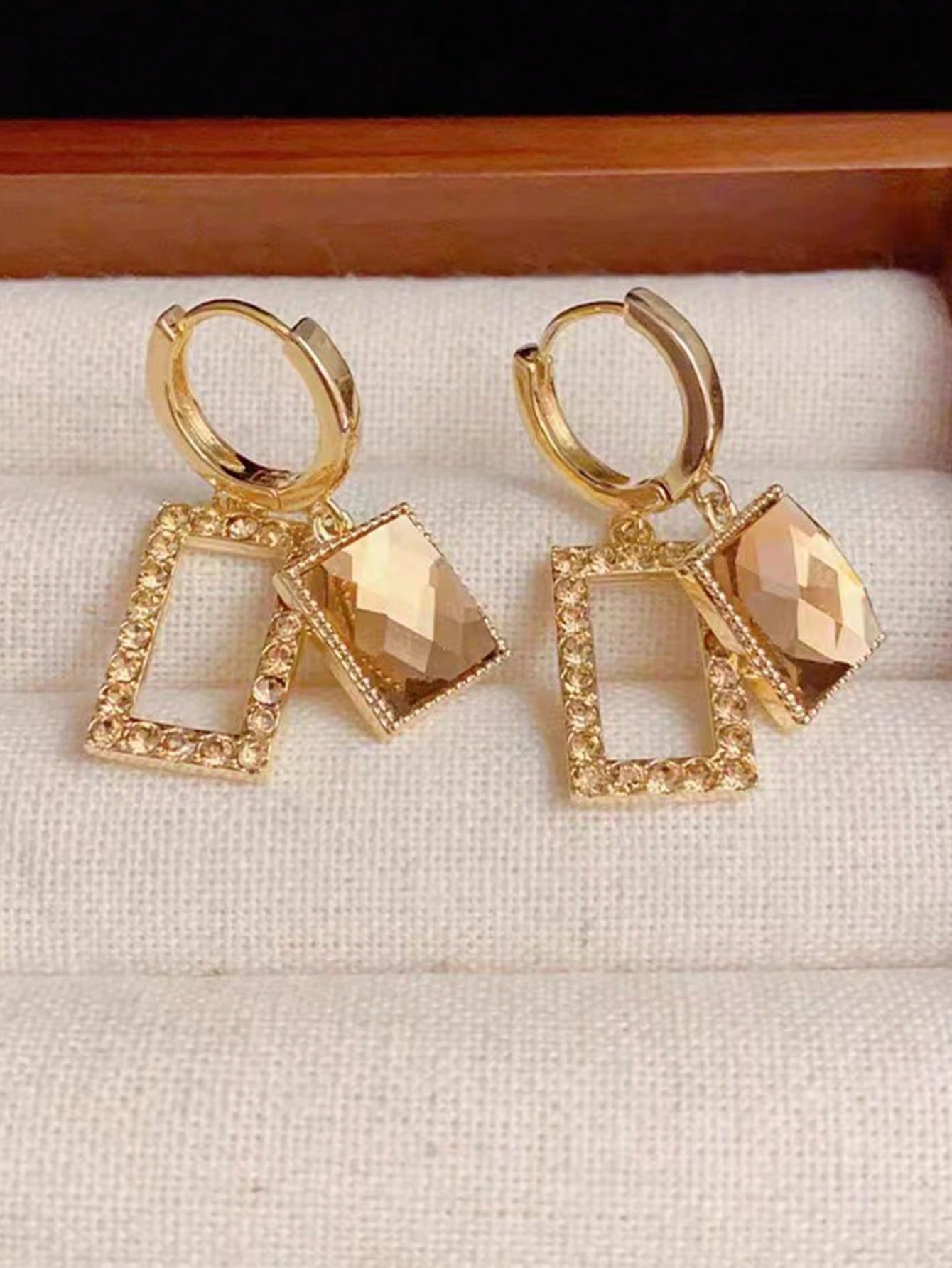 1 par Pendientes de moda con estilo vintage y lujosos, con chispas para mujer, regalo para fiesta/vacaciones