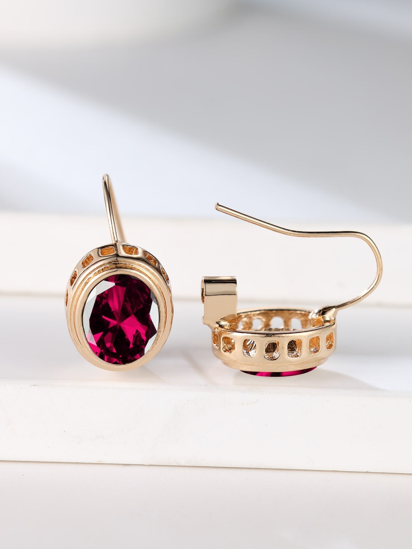 1 par delicado & brillante dorado cristal & rojo zirconia cúbica Pendientes , lujo regalo para mujeres , tener una cita con Decoración de fiestas