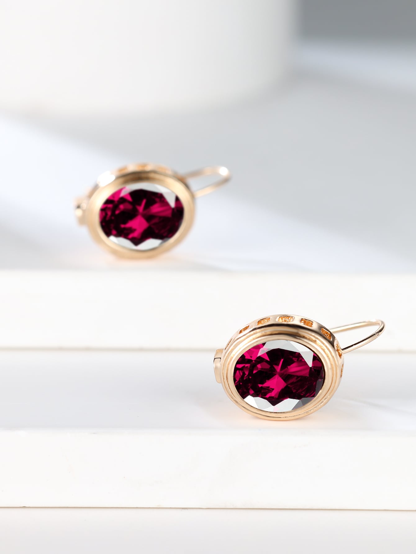 1 par delicado & brillante dorado cristal & rojo zirconia cúbica Pendientes , lujo regalo para mujeres , tener una cita con Decoración de fiestas