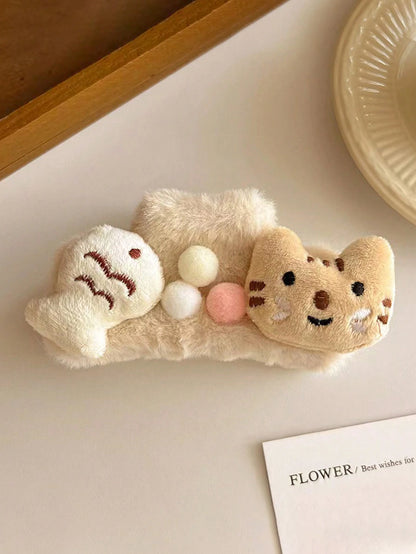 1 pieza Accesorio de pelo tipo pinza con gato de dibujos animados lindo y pez pequeño esponjoso, accesorios de pelo para mujer de otoño/invierno