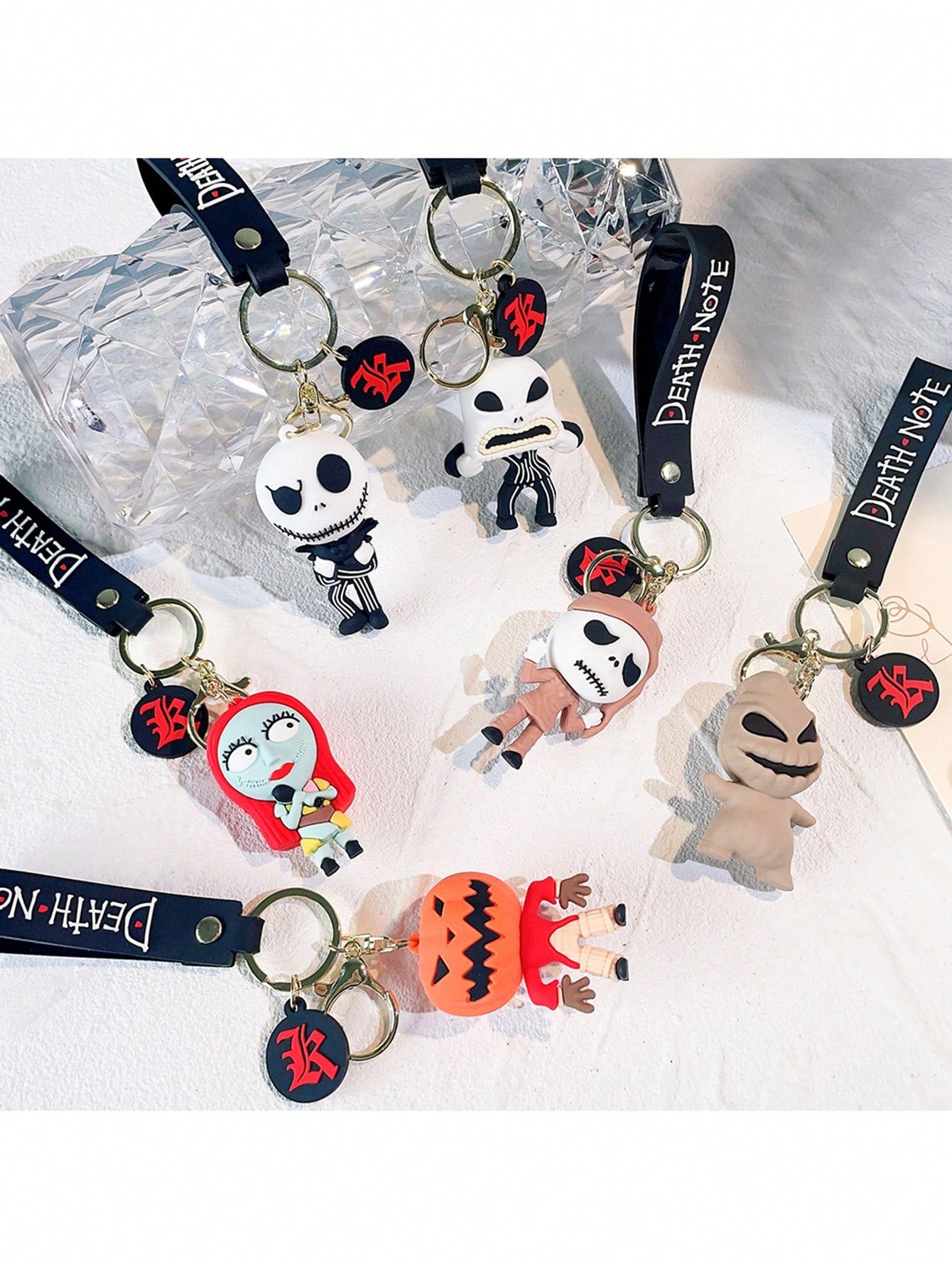 1 pieza Encantador Llavero de Pesadilla Antes de Navidad - Diseño adorable de la pareja Jack y Sally, elegante colgante de bolso, llavero de arte de animación coleccionable de Halloween