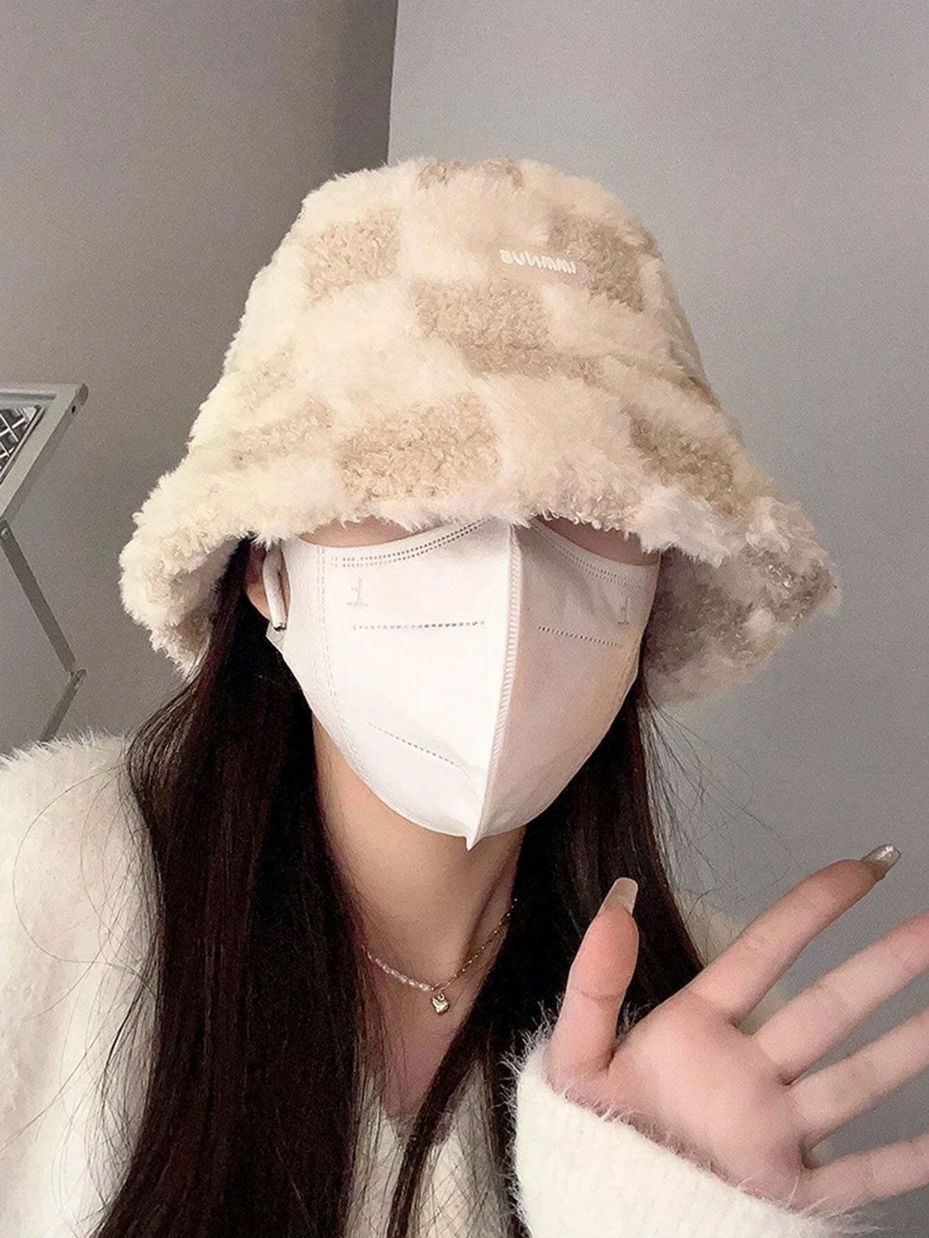 1 pieza Sombrero de cubo de moda con protección de oídos a prueba de viento estilo a cuadros para mujer, otoño/invierno