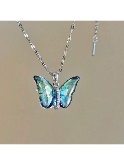 1 pieza de exquisito collar con colgante de mariposa colorida con circonita cúbica, cadena de acero inoxidable chapada en 18K oro para mujeres, ideal para uso diario, citas, vacaciones, etc. Regalo perfecto para mama, novia
