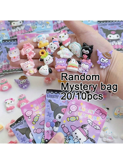 20/10 piezas Bolsa Misteriosa Sanrio Accesorios de resina DIY lindos, empaquetados individualmente - Adecuado para manualidades, cuadernos, tazas, fundas de teléfono, accesorios para uniformes escolares para niñas