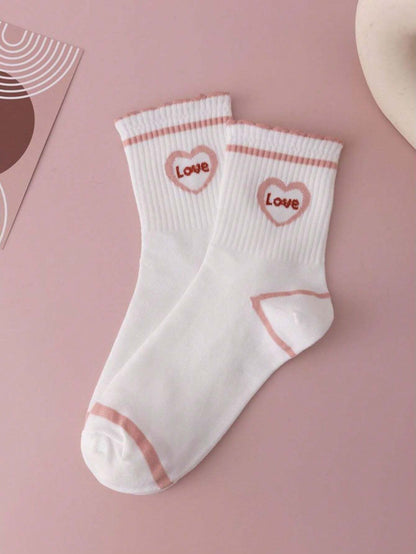 2 pares de calcetines blancos para mujer con bordes rosas y diseño de corazón, de moda y cómodos para uso diario
