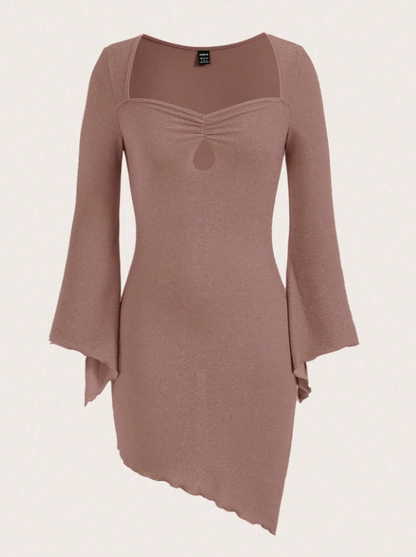 SHEIN ICON Vestido ajustado con abertura delantera manga de campana ribete en forma de lechuga brillante mujer