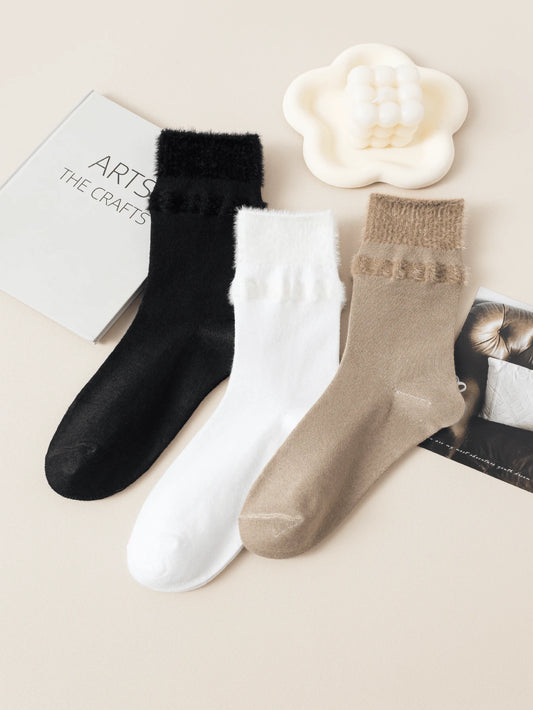 3 pares de calcetines para mujeres, de unicolor, respirables y cálidos con peluche, nuevos lanzamientos de otoño, calcetines esponjosos