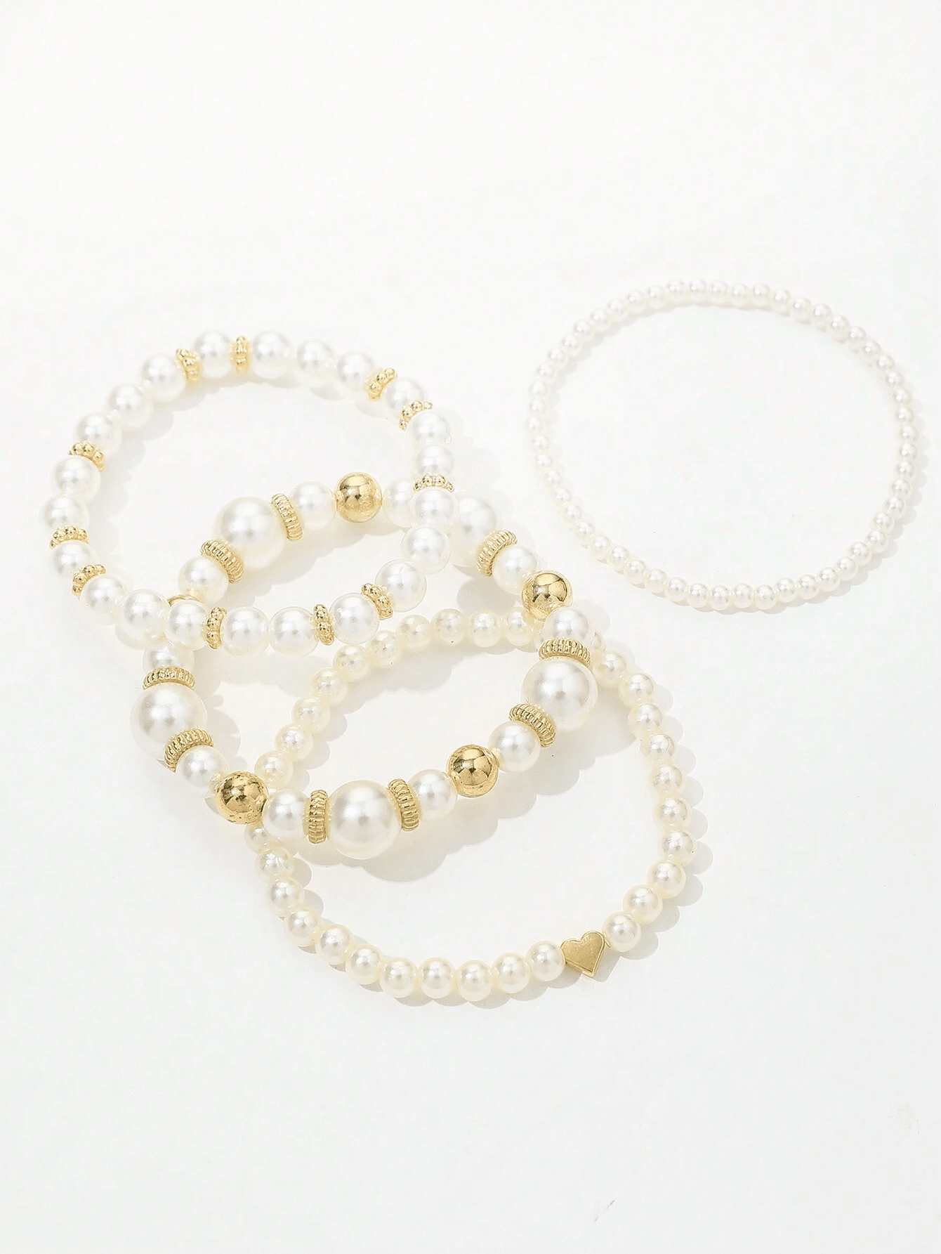 4 piezas/set Pulsera a la moda con cuentas y diseño de corazón, set de pulseras de perlas falsas