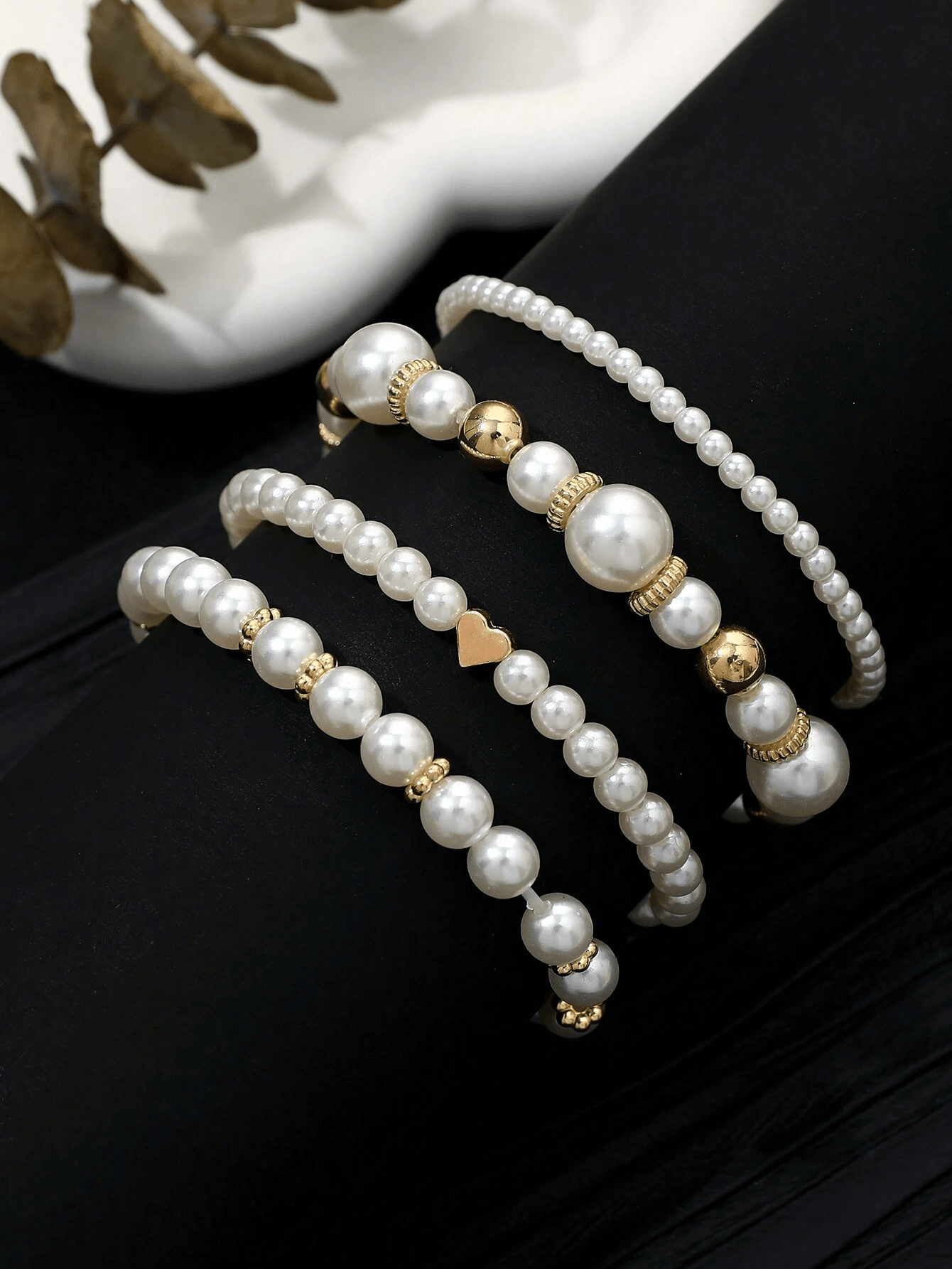 4 piezas/set Pulsera a la moda con cuentas y diseño de corazón, set de pulseras de perlas falsas