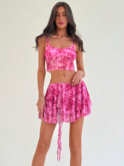 SHEIN Aloruh Top de tirantes espagueti y minifalda de baja cintura de diseño de empate añejo y flecos, atuendo romántico para las calles