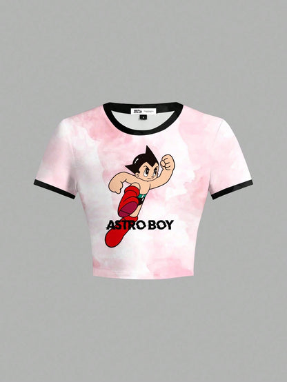 Astro Boy X SHEIN Camiseta ajustada de mujer de manga corta con estampado de figuras de dibujos animados y tie-dye con ribete de contraste
