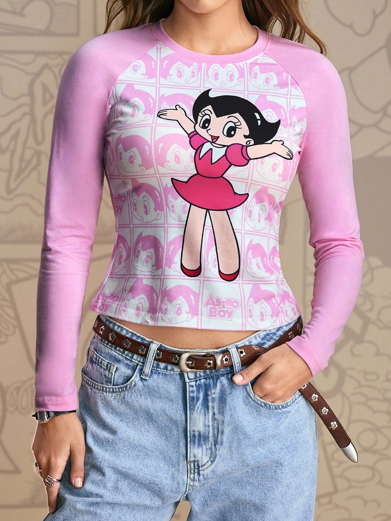 Astro Boy X SHEIN Camiseta de manga larga con cuello redondo, bloque de color y figura de dibujos animados para mujer