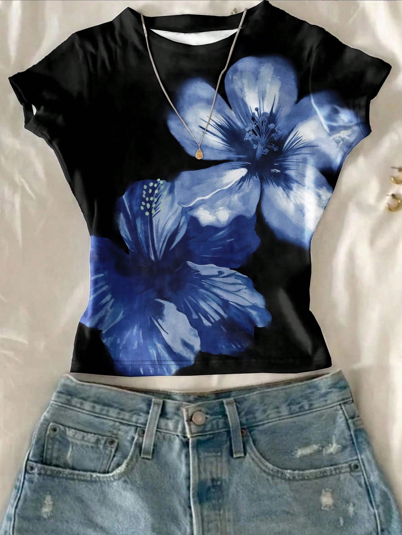 Attitoon Camiseta ajustada de mujer con cuello redondo y manga corta, con estampado floral, adecuada para verano, vacaciones, ropa de playa y estilo callejero