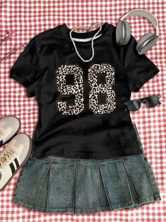 Attitoon Camiseta de mujer de cuello redondo de manga corta y ajuste ceñido con estampado numérico 95 de estampado de leopardo, adecuada para verano, aeropuerto, ropa urbana, Y2K, vuelta al colegio