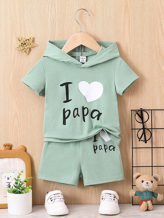 Bebé niño Shorts con camiseta con estampado de corazón y slogan con capucha