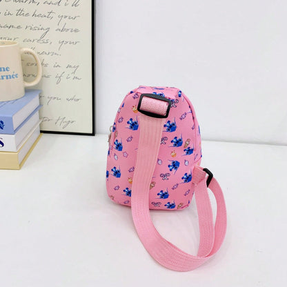 Bolso bandolera con estampado oficial de Stitch de Disney - Rosa brillante, imprescindible para fans de Disney - Bolso de hombro compacto y multifuncional, bolsillo con cremallera delantero, manos libres, compañero de vi