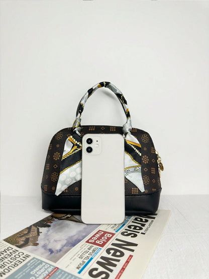 Bolso domo con diseño de pañuelo con patrón geométrico elegante